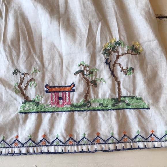 Lucky Brand Embroidered Tank - Picture 5 of 8